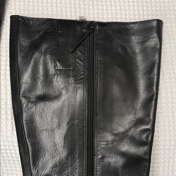 Black Leather Nine West Knee-High Boots - Size 8 - Picture 3 of 5
